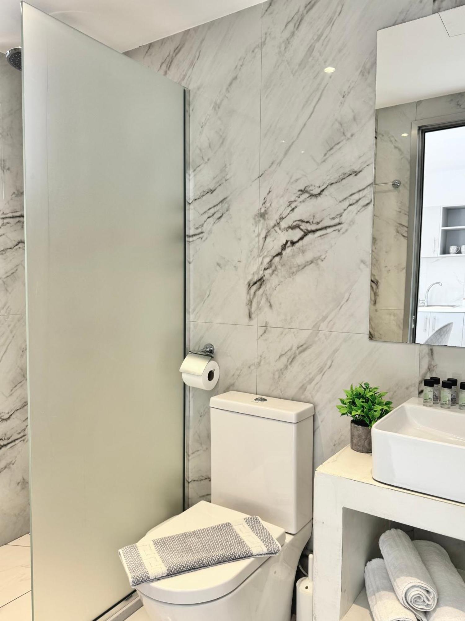 Zen Apartments Laganas Bagian luar foto